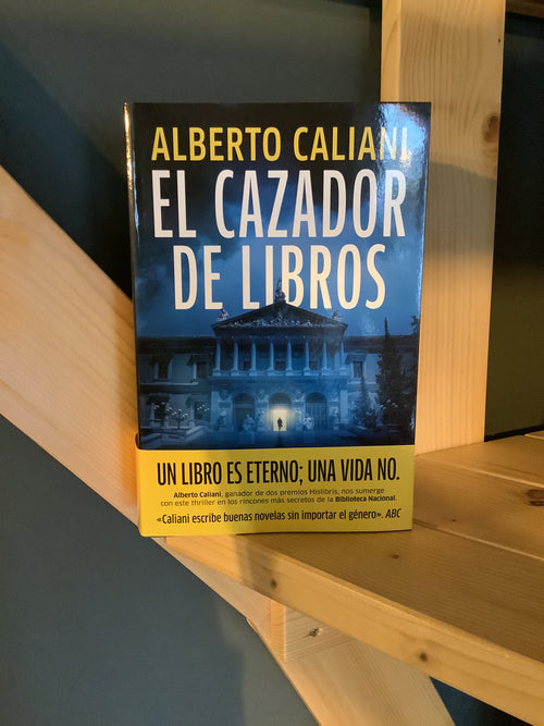 EL CAZADOR DE LIBROS